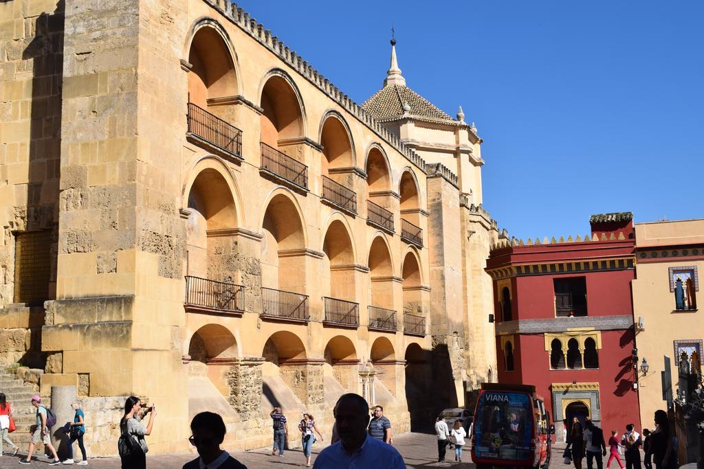 Apartamentos Cespedescinco Cordoba Luaran gambar