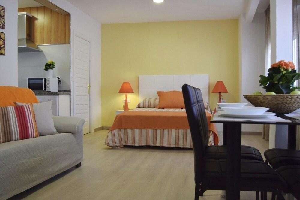 Apartamentos Cespedescinco Cordoba Luaran gambar